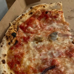 Photo n°1 de l'avis de Mathias. fait le 04/11/2023 à 18:18 sur le  Cheers Kiez Pizza Kiosk à Berlin