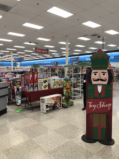 Clothing Store «Ross Dress for Less», reviews and photos, 170 E Stacy Rd, Allen, TX 75002, USA