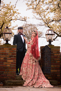 Timeless Moments Studio | Wedding Photography Detroit - Photo 9 - Car repair in Detroit, MI, Detroit