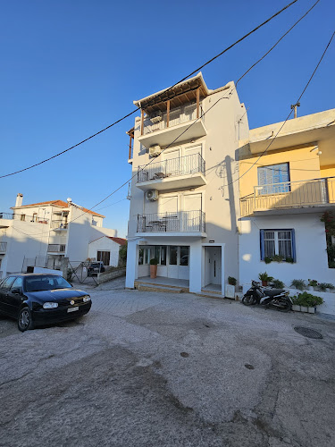 Opinii despre KIMIA Guest House în Σκιάθος - Ξενοδοχείο