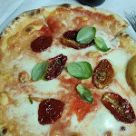 Photo n°3 de l'avis de luigi.a fait le 19/04/2024 à 06:43 sur le  Al Semaforo à Bari