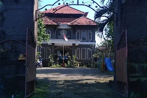 Dinas Kearsipan dan Perpustakaan Kabupaten Klungkung image