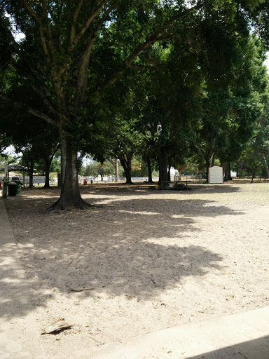 Dog Park «West Park», reviews and photos, 5812 N Occident St, Tampa, FL 33614, USA