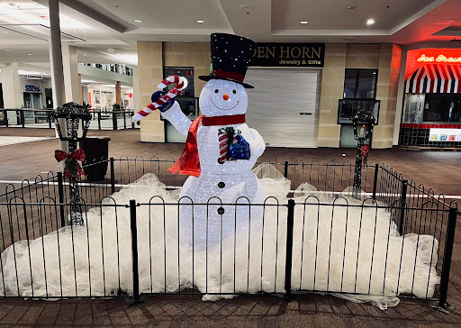 Shopping Mall «Lloyd Center», reviews and photos, 2201 Lloyd Center, Portland, OR 97232, USA