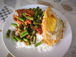 สรสิช พาณิชย์ ขายข้าวขาหมู