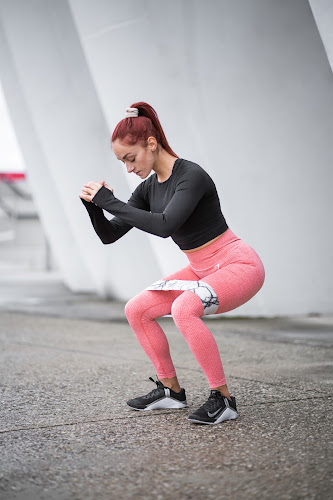 Opinii despre Positive & Healthy - Fitness coach în Nagyatád - Edzőterem