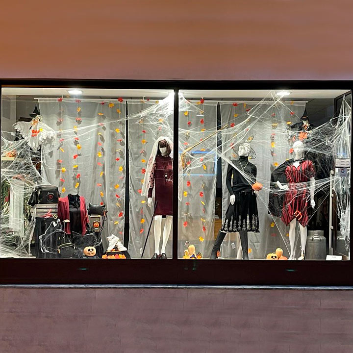 10y20 Only Woman - Tienda de ropa, calzado y complementos de mujer en Villaviciosa, Asturias