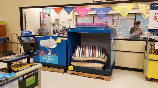 Pet Supply Store «PetSmart», reviews and photos, 45050 Northpointe Blvd, Utica, MI 48315, USA