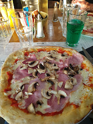 Photo n°25 de LE PAVILLON RESTAURANT PIZZERIA à Fécamp ()