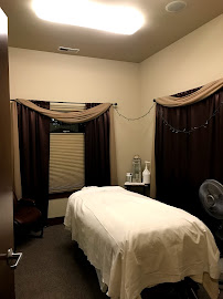 Arlington Chiropractic & Wellness - Photo 5 - Car repair in Arlington, WA, Marysville