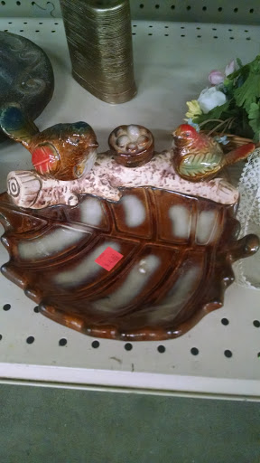 Thrift Store «Goodwill Store & Donation Center», reviews and photos, 1080 Shelburne Rd, South Burlington, VT 05403, USA