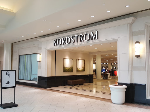 Department Store «Nordstrom Dulles Town Center», reviews and photos, 21090 Dulles Town Cir, Dulles, VA 20166, USA