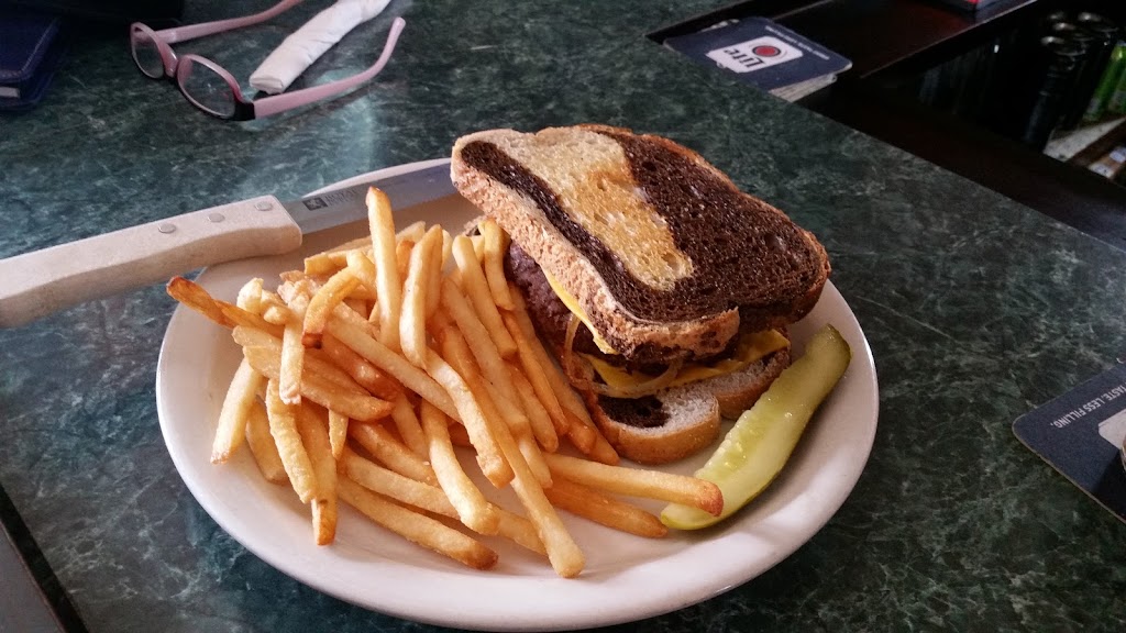 TJ's Roundabout 53150