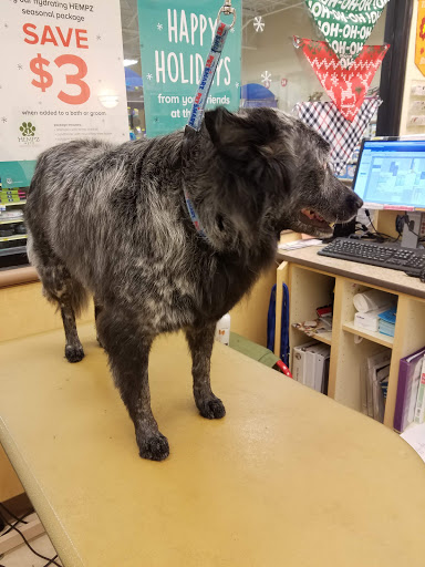 Pet Supply Store «PetSmart», reviews and photos, 1300 John F Kennedy Rd, Dubuque, IA 52002, USA