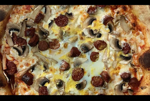 Photo n°8 de Pizza De La Place à Dugny ()
