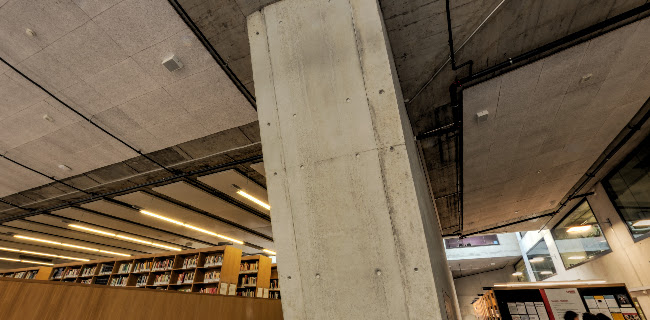 Rezensionen über Bibliothek vonRoll in Bern - Buchhandlung