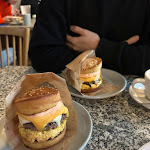 Photo n°1 de l'avis de Daniil.a fait le 04/01/2023 à 22:59 sur le  annelies à Berlin