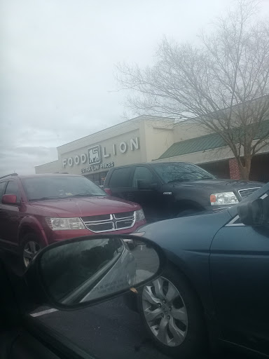 Grocery Store «Food Lion», reviews and photos, 7013 Lankford Hwy, Oak Hall, VA 23416, USA