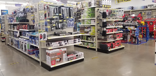 Hardware Store «Harbor Freight Tools», reviews and photos, 1460 Main St, Hamilton, OH 45013, USA