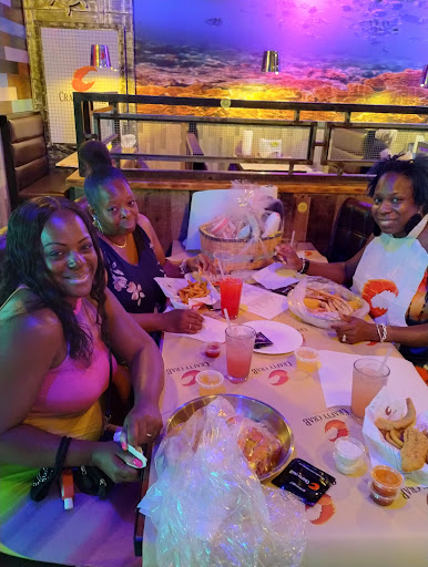 Shopping Mall «Liberty Court Shopping Center», reviews and photos, 8660 Liberty Rd, Randallstown, MD 21133, USA