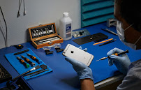West Hollywood iPhone Screen Repair Macbook Repair - Photo 9 - Car repair in Los Angeles, CA, Los Angeles