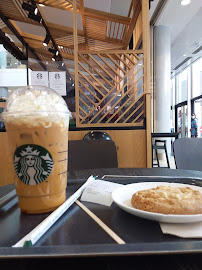 Café du Restaurant servant le petit-déjeuner Starbucks à Metz - n°10