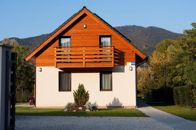 Dunazug Apartmanház Dömös - Szálloda