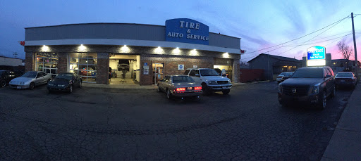 Tire Shop «Sunset Tire & Auto Repair # 1», reviews and photos, 3211 Sunset Ave, Waukegan, IL 60087, USA