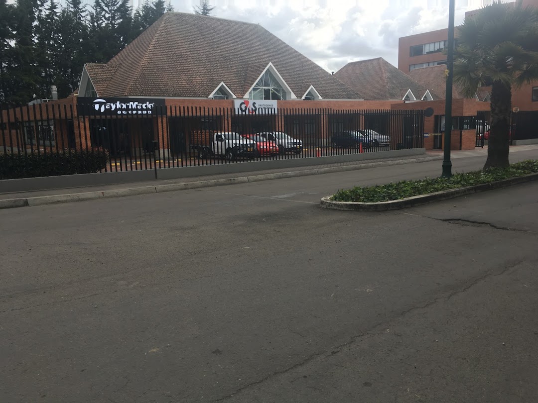 CENTRO EMPRESARIAL TYFA