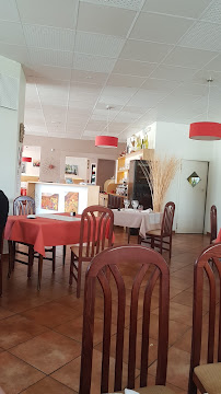 Atmosphère du Restaurant français La Maison du Revermont SARL à Beaufort - n°2