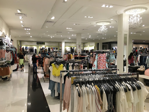 Clothing Store «Forever 21», reviews and photos, 396 E Sailer Dr, San Mateo, CA 94403, USA