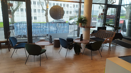 UGS CAFE