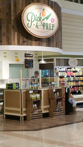 Grocery Store «Lowes Foods of Apex», reviews and photos, 5400 Apex Peakway, Apex, NC 27502, USA