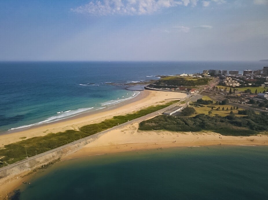 Nobbys Beach photo #6