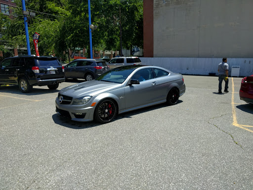 Auto Repair Shop «Classic Motors of Washington D.C.», reviews and photos, 4800 Wisconsin Ave NW, Washington, DC 20016, USA