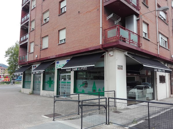 CLINICA VETERINARIA ZAUNKA LLODIO