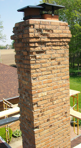 Roofing Contractor «DC Contracting», reviews and photos, 604 E Mill St, Summitville, IN 46070, USA