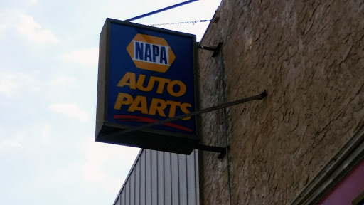 Auto Parts Store «NAPA Auto Parts - Genuine Parts Company», reviews and photos, 170 E Butler Ave, Ambler, PA 19002, USA