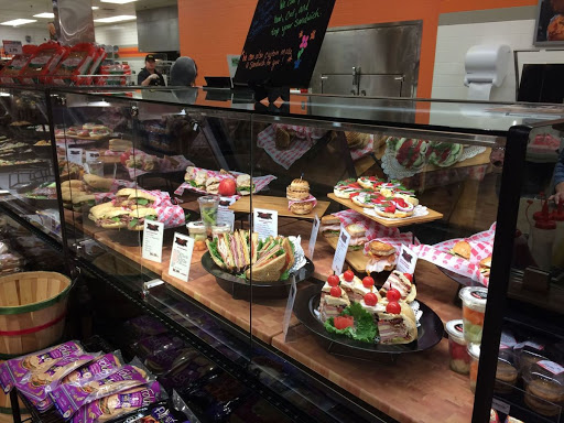 Grocery Store «Strack & VanTil Food Market», reviews and photos, 2168 W US Hwy 30, Valparaiso, IN 46385, USA