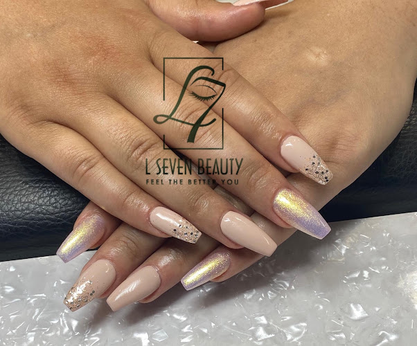 L Seven Beauty Nagelstudio Basel