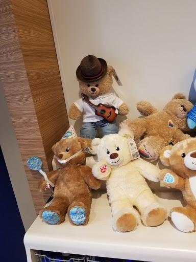Toy Store «Build-A-Bear Workshop», reviews and photos, 4130 Summit Plaza Dr, Louisville, KY 40241, USA