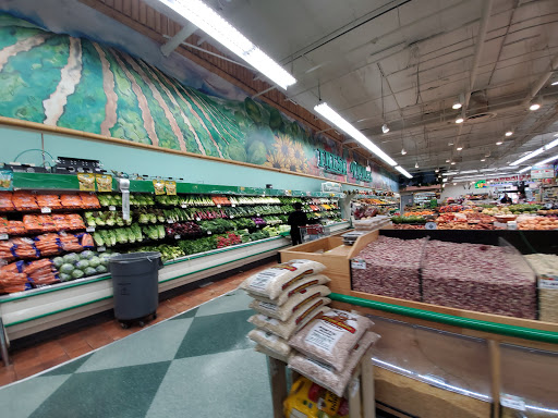 Supermarket «Vallarta Supermarkets», reviews and photos, 23449 Lyons Ave, Valencia, CA 91355, USA
