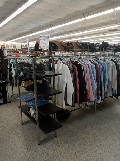 Thrift Store «Gulfside Hospice Thrift Shoppe», reviews and photos, 36524 FL-54, Zephyrhills, FL 33542, USA