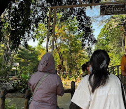 Surabaya Zoo photo