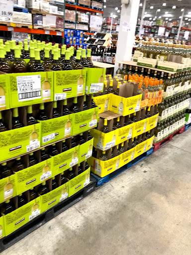 Warehouse store «Costco Wholesale», reviews and photos, 311 Daniel Webster Hwy, Nashua, NH 03060, USA