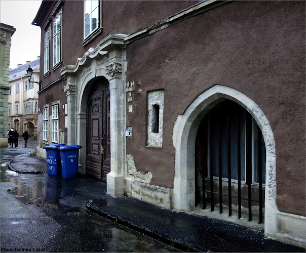 Grácia Fodrászat-Kozmetika - Fodrász