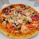 Photo n°1 de l'avis de Na..j fait le 16/08/2022 à 17:17 sur le  Pizza Lieferservice Santa Maria à Coburg