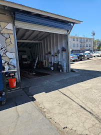 East Bay Auto Repair & Towing - Photo 4 - Car repair in Oakland, CA, Oakland