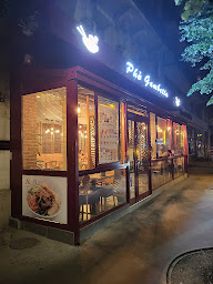 Photo n°48 de Pho Gambetta à Paris ()