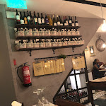 Photo n°1 de l'avis de pivat.l fait le 04/08/2018 à 20:32 sur le  Comptoir Parisien à Lisbon